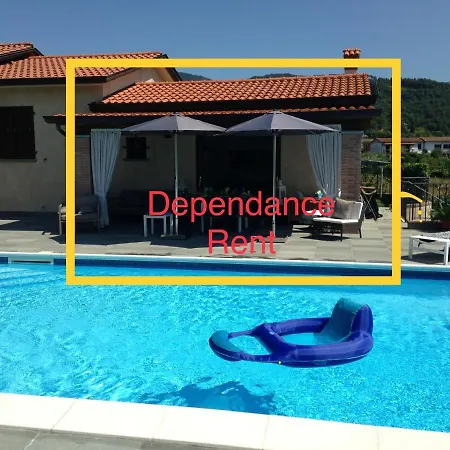 Chiaro Di Luna Dependance Lägenhet